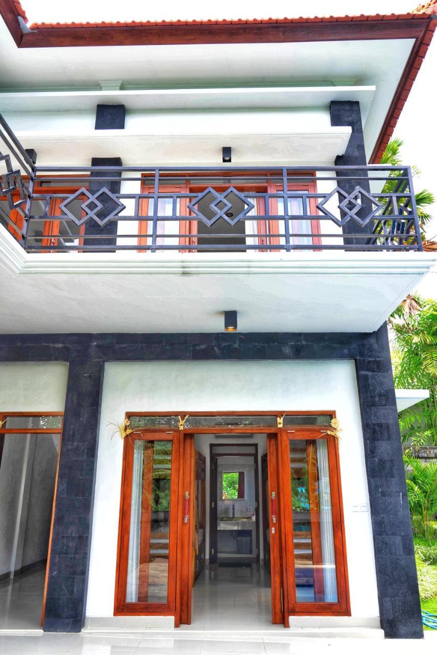 Zentiga Surf Hostel Canggu  Exterior photo